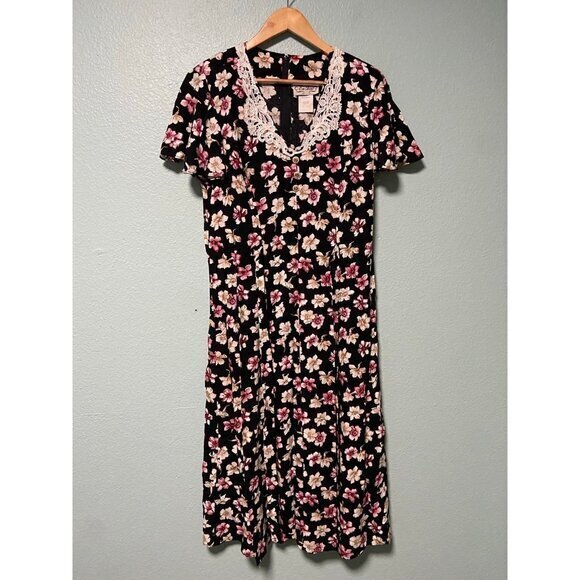 Vintage En Focus Women's Floral Boho 90s Y2K 2000s Pearl Button Lace Size 11/12 - Picture 1 of 11